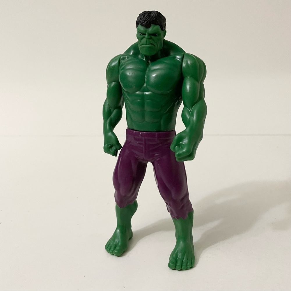 Hasbro Marvel Avengers 6" The Incredible Hulk Action Figure 2016